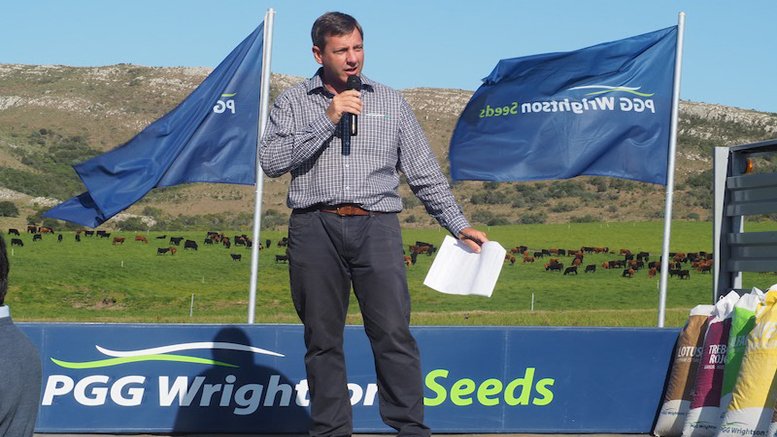Mostraron “sistemas forrajeros exitosos y sustentables” en Uruguay			La firma PGG Wrightson Seeds realizó con éxito y la presencia de más de 600 productores y clientes, la jornada Pasturas 2019 en Maldonado, Paraje Sierra de Caracoles, en el establecimiento “Manchega” de Mauricio Rodríguez.